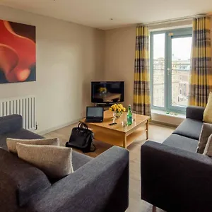 Premier Apartment