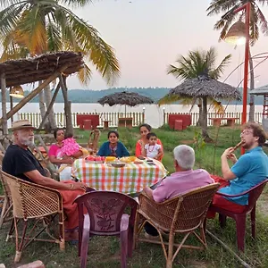 https://lake-homes-varkala.kerala-hotels.net